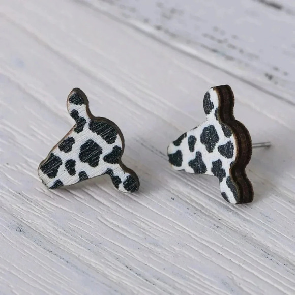 Western Style Drop Earrings Bohemian Cow Head Shape Wooden Hook Earrings - Picture 2 of 6